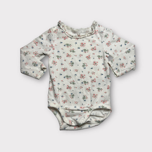 hm organic Bodysuits (2-4m)